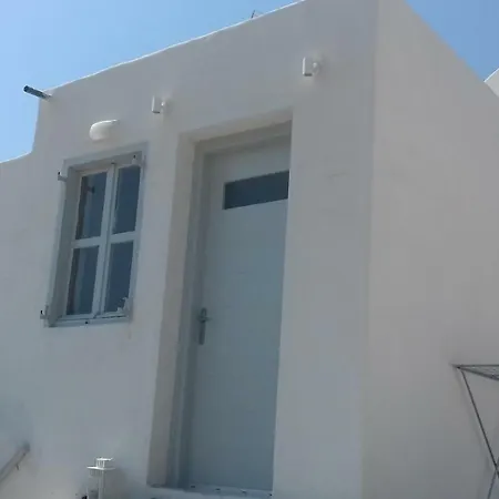 Santorini's Simple Living For 2 Apartamento Emporio (Santorini)